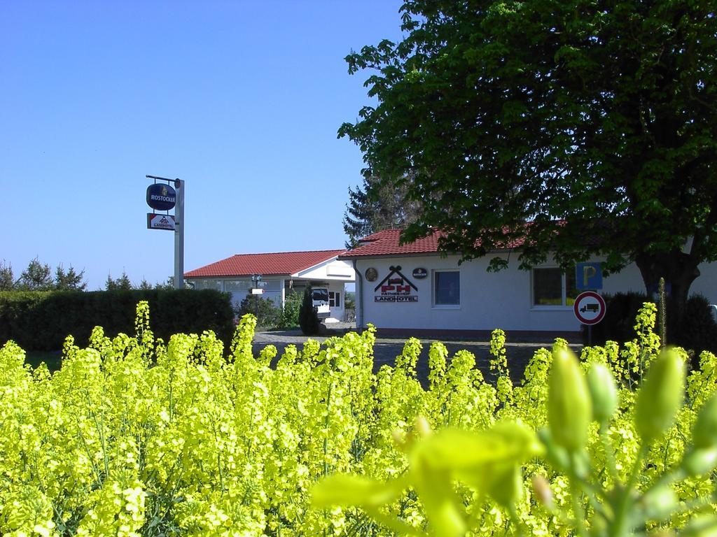 Volkenshagen Landhotel Pathes Hof מראה חיצוני תמונה
