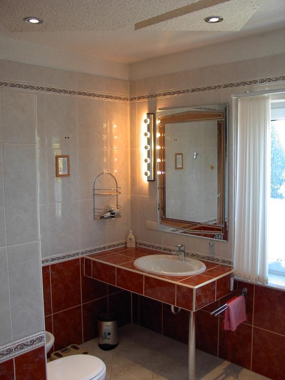 Volkenshagen Landhotel Pathes Hof מראה חיצוני תמונה